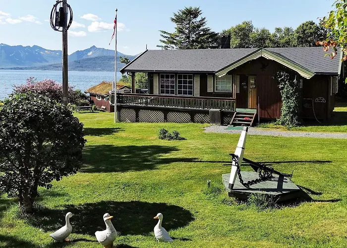 Holiday home 6 Person In Borkenes-by Traum Harstad